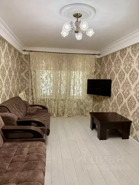 3-к кв. Ставропольский край, Кисловодск ул. Тельмана, 27 (65.0 м) - Фото 0