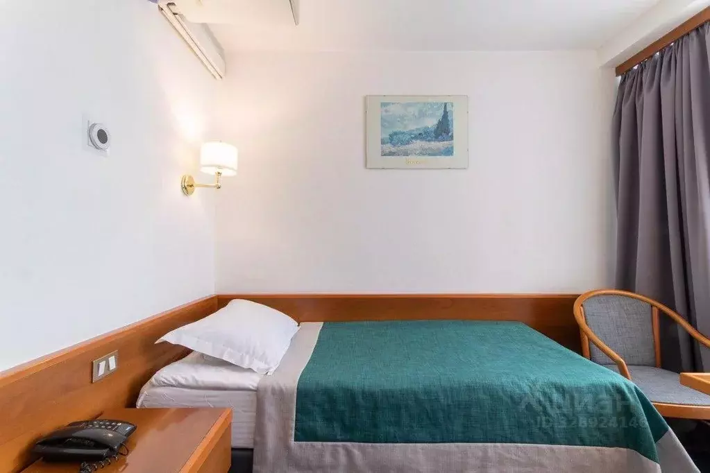 Комната Иркутская область, Иркутск ул. Сухэ-Батора, 7 (14.0 м) - Фото 2