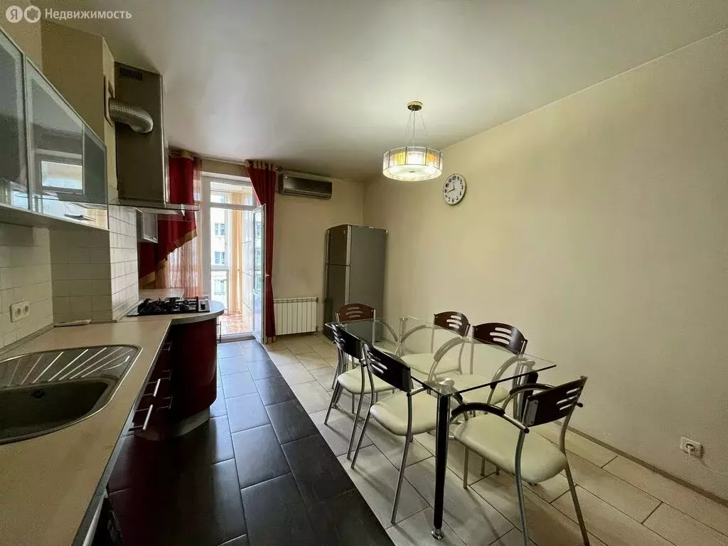 2-комнатная квартира: Волгоград, Донецкая улица, 14 (80 м) - Фото 1