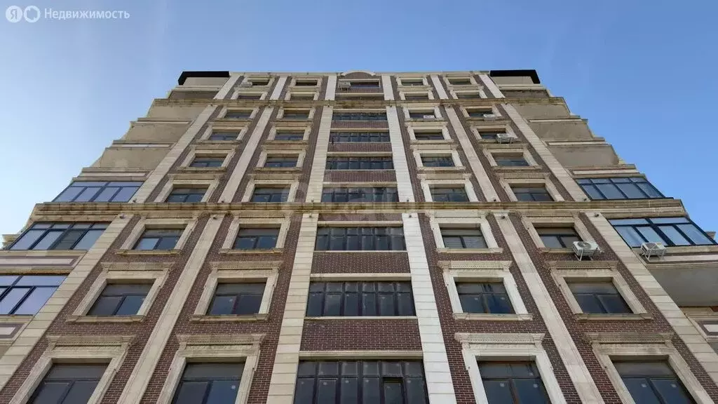 3-комнатная квартира: Махачкала, улица Некрасова, 66А (142 м) - Фото 1