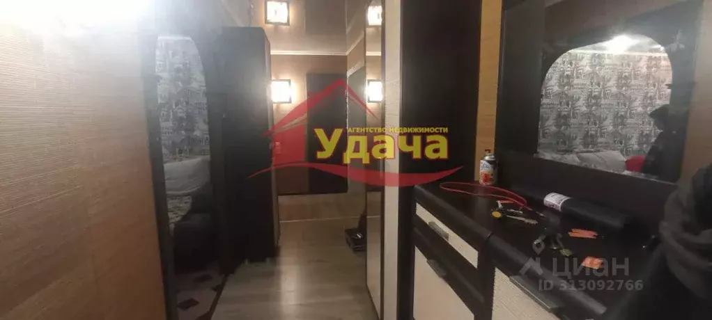4-к кв. Оренбургская область, Орск Краснодонская ул., 11 (75.0 м) - Фото 0