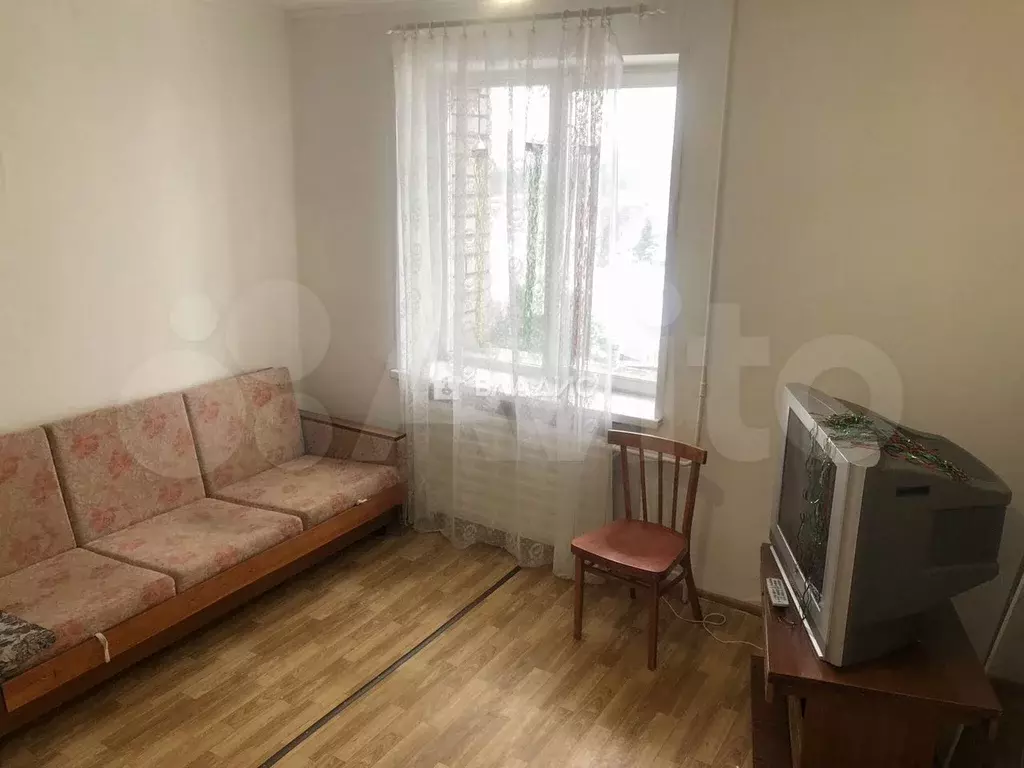 Комната 12,2 м в 9-к., 7/9 эт. - Фото 0