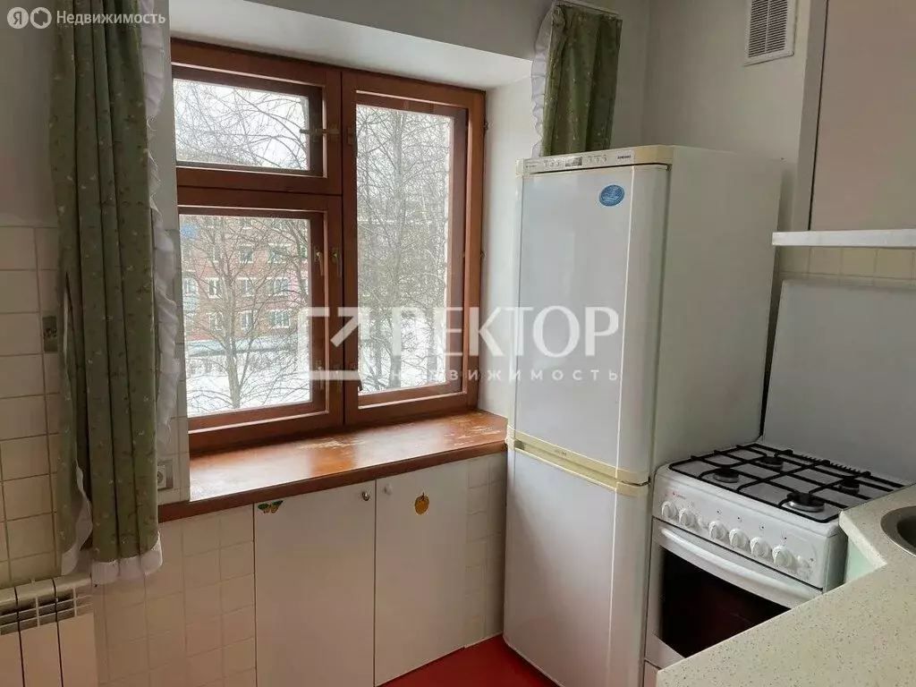 3-комнатная квартира: Ярославль, улица Чкалова, 64Б (56.2 м) - Фото 2