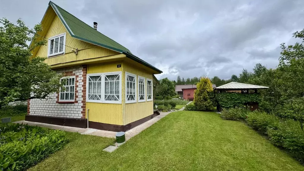 Дом в Ленинградская область, Гатчинский район, Строганово ... - Фото 0