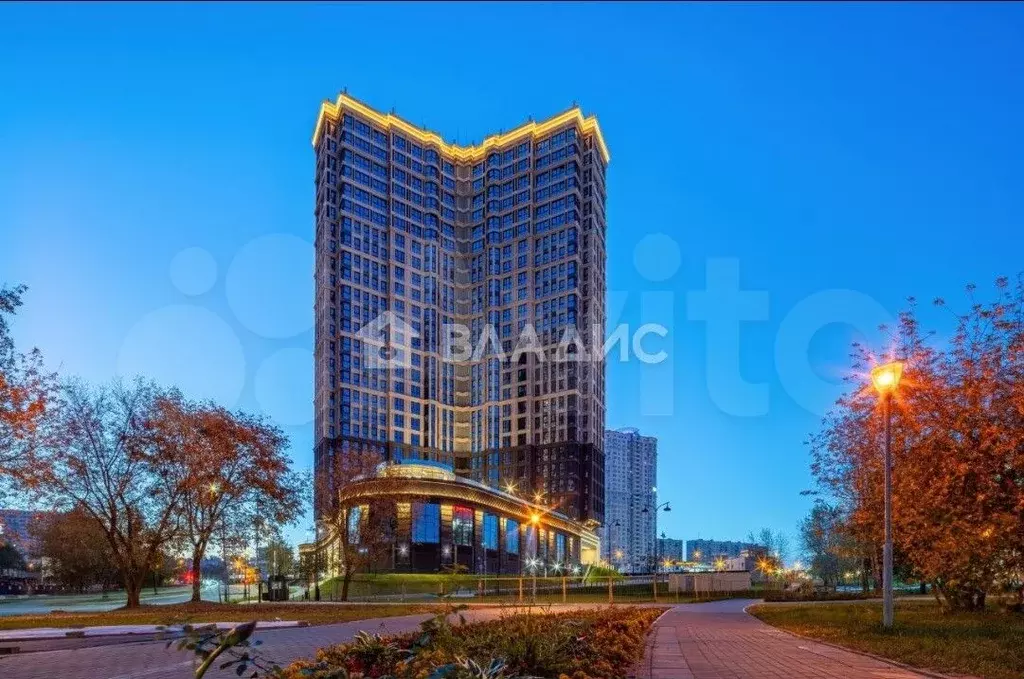 3-к. квартира, 105 м, 23/25 эт. - Фото 1