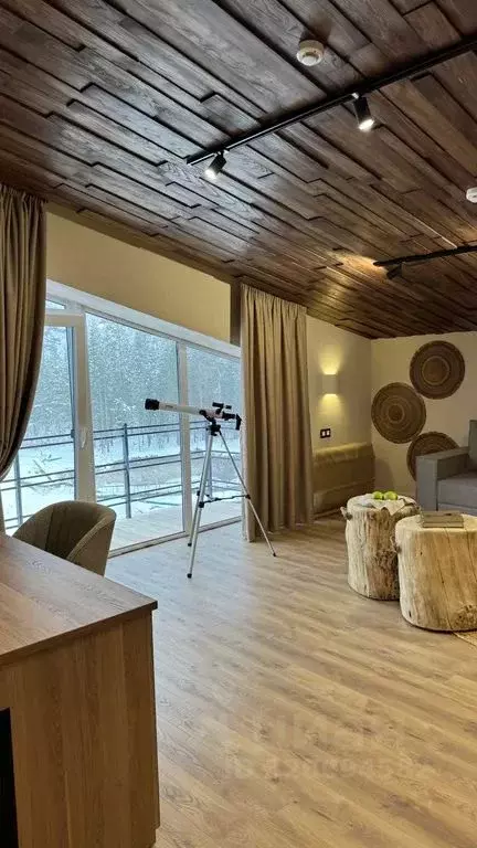 Комната Кабардино-Балкария, Эльбрусский район, с. Терскол ул. ... - Фото 1