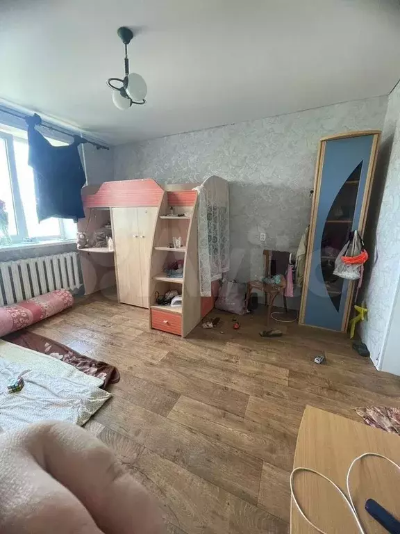 Комната 16 м в 4-к., 4/9 эт. - Фото 0