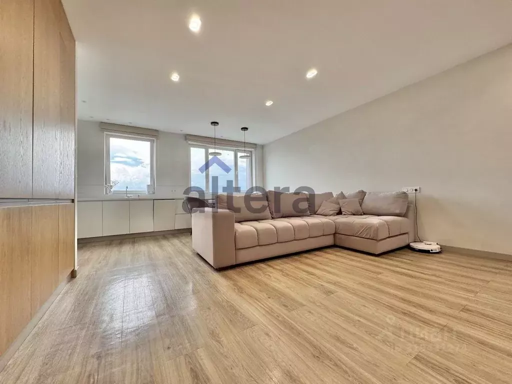 2-к кв. Татарстан, Казань ул. Новаторов, 8Б (58.0 м) - Фото 0