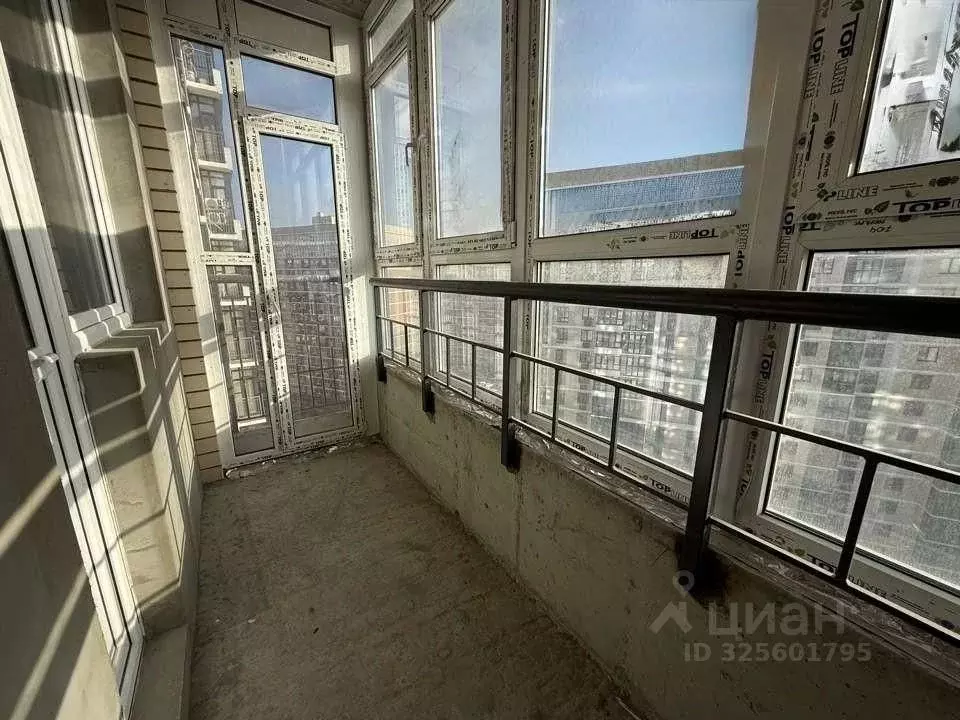 Студия Краснодарский край, Краснодар ул. Западный обход, 39/1к2 (21.6 ... - Фото 1