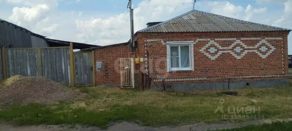 Дом в Курганская область, Далматовский муниципальный округ, с. Пески ... - Фото 0