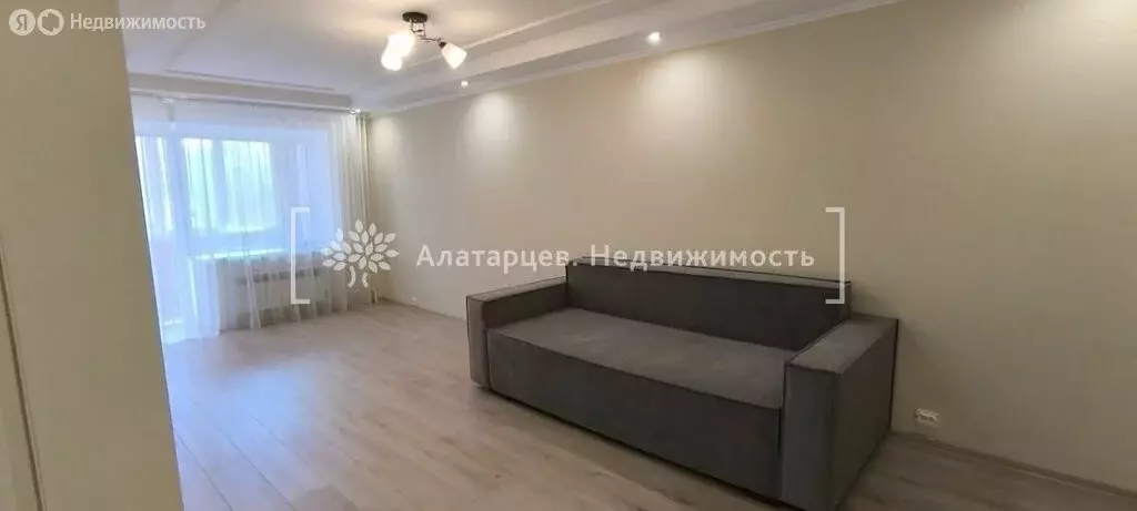 1-комнатная квартира: Томск, Учебная улица, 8 (37 м) - Фото 0