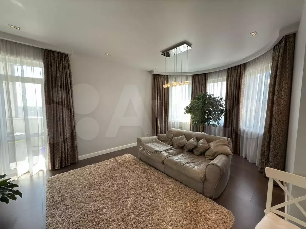 3-к. квартира, 90 м, 7/22 эт. - Фото 1