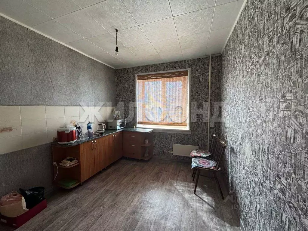2-к кв. Хакасия, Абакан Торговая ул., 38 (50.0 м) - Фото 0