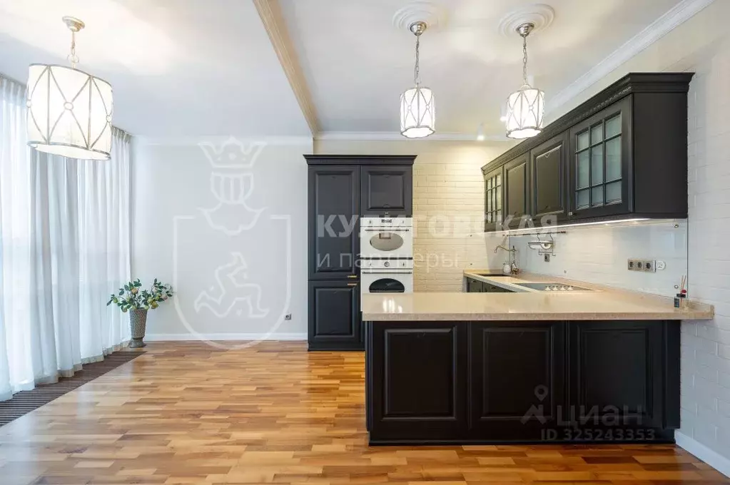 2-к кв. Свердловская область, Екатеринбург ул. Юмашева, 11 (103.0 м) - Фото 2