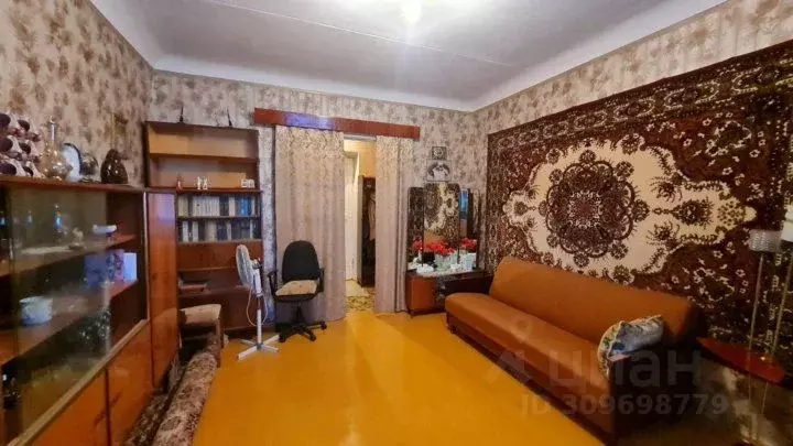 2-к кв. Оренбургская область, Орск просп. Мира, 23 (57.0 м) - Фото 0