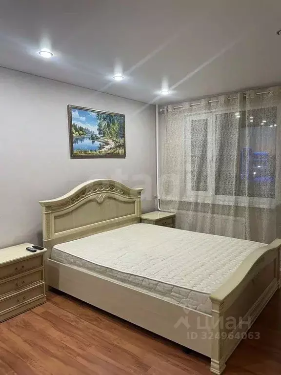 1-к кв. Ямало-Ненецкий АО, Новый Уренгой Мирный мкр, 1/2 (37.5 м) - Фото 1