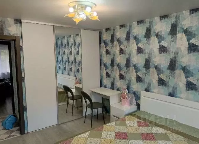 2-к кв. Смоленская область, Смоленск ул. Кирова, 25Б (50.0 м) - Фото 0