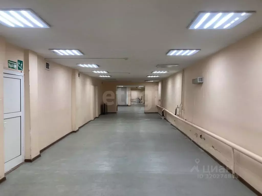 Помещение свободного назначения в Свердловская область, Нижний Тагил ... - Фото 1