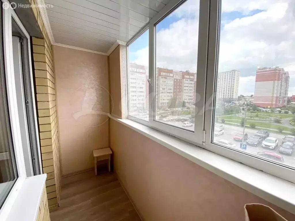 Квартира-студия: Тюмень, Верхнетарманская улица, 5 (20 м) - Фото 1