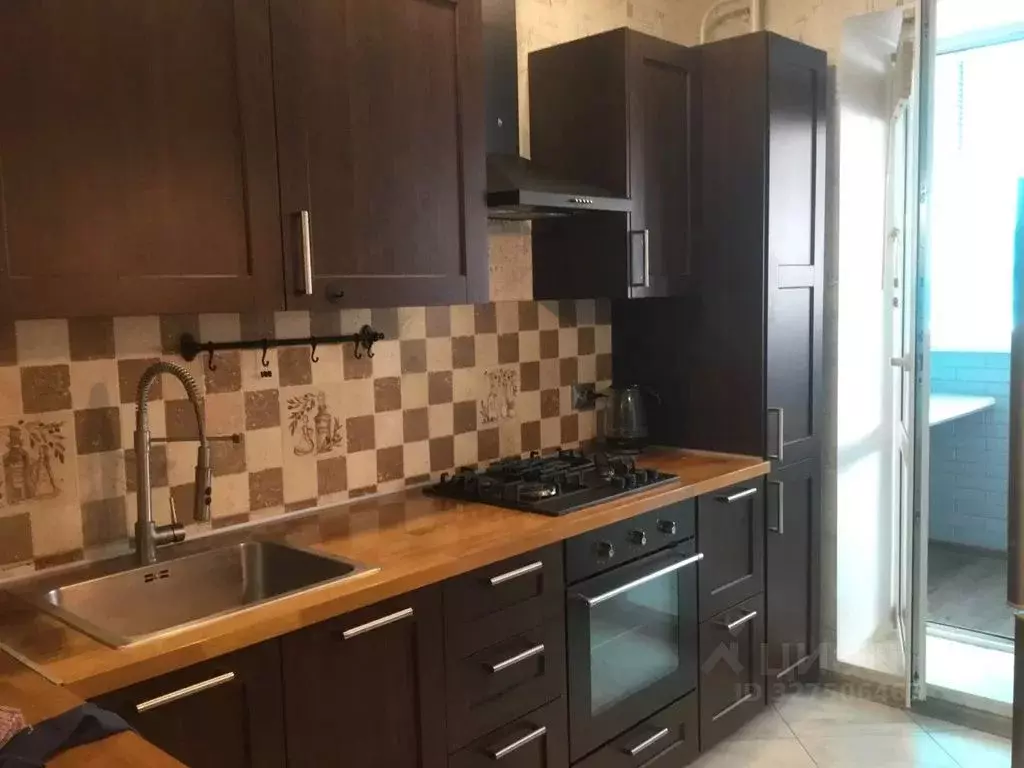 1-к кв. Татарстан, Лаишевский район, Столбищенское с/пос, с. Усады ... - Фото 1