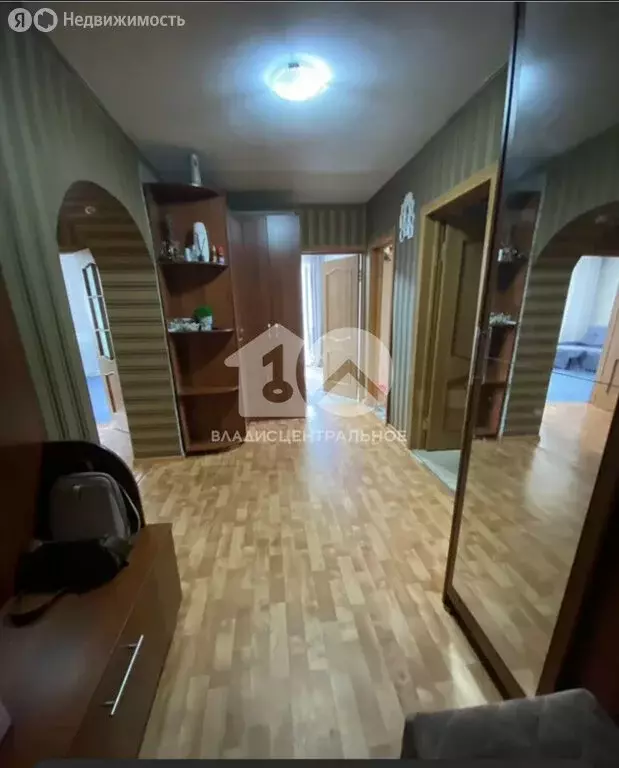 4-комнатная квартира: Тогучин, Банковский переулок, 9Д (102 м) - Фото 1