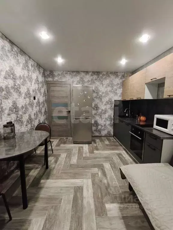 1-к кв. Тюменская область, Тюмень ул. 30 лет Победы, 148 (45.0 м) - Фото 2