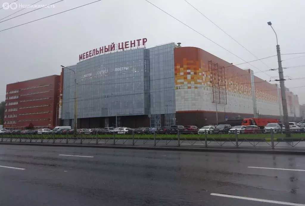 Торговая площадь (254 м) - Фото 2