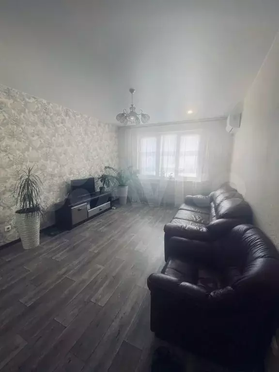 3-к. квартира, 80 м, 9/10 эт. - Фото 0