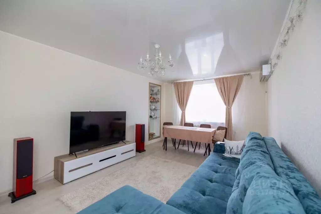 3-к кв. Оренбургская область, Оренбург просп. Гагарина, 40/5 (95.7 м) - Фото 1