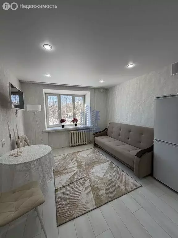 Квартира-студия: Чебоксары, проспект Тракторостроителей, 5 (24 м) - Фото 1