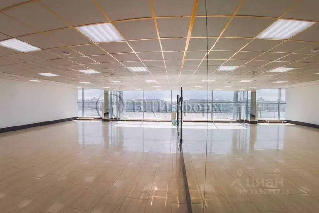 Офис в Санкт-Петербург Выборгская наб., 55к1 (220 м) - Фото 1