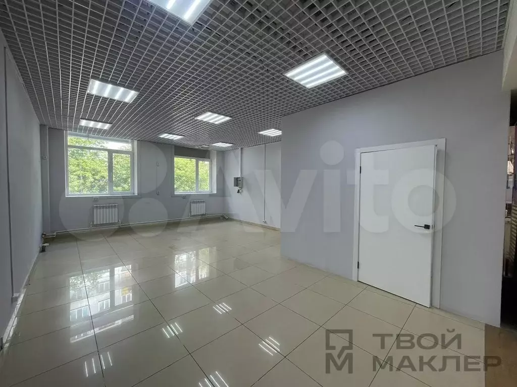 Помещение с мокрой точкой и вытяжкой - Фото 0
