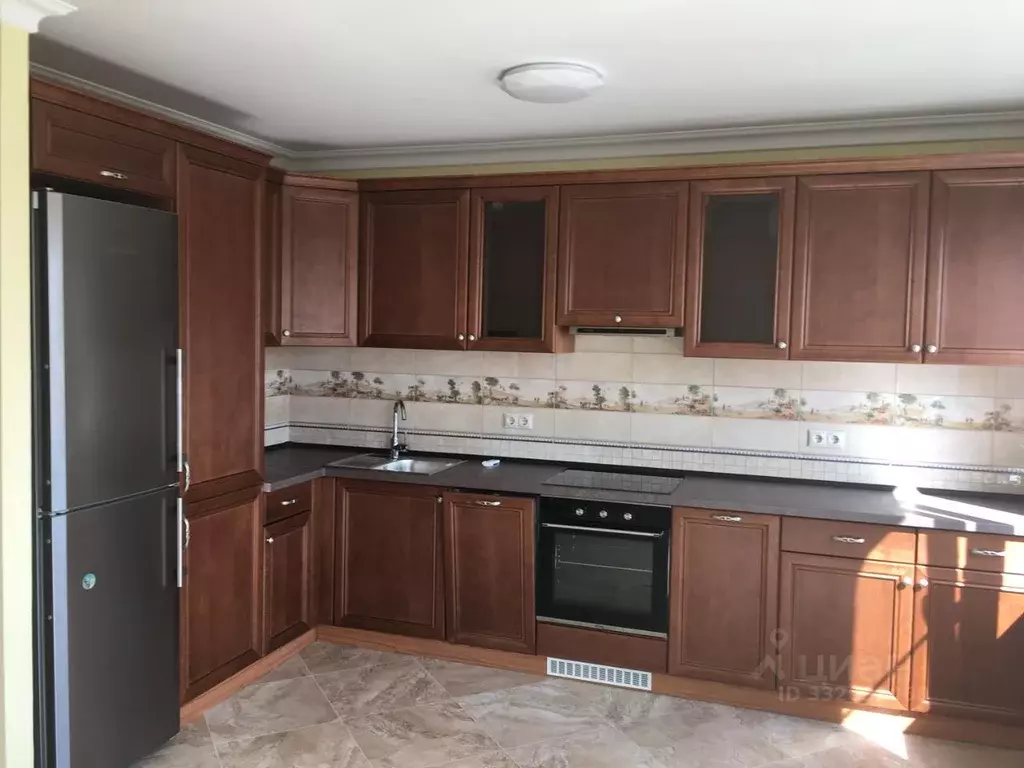 3-к кв. Москва Инициативная ул., 7к3 (80.0 м) - Фото 1