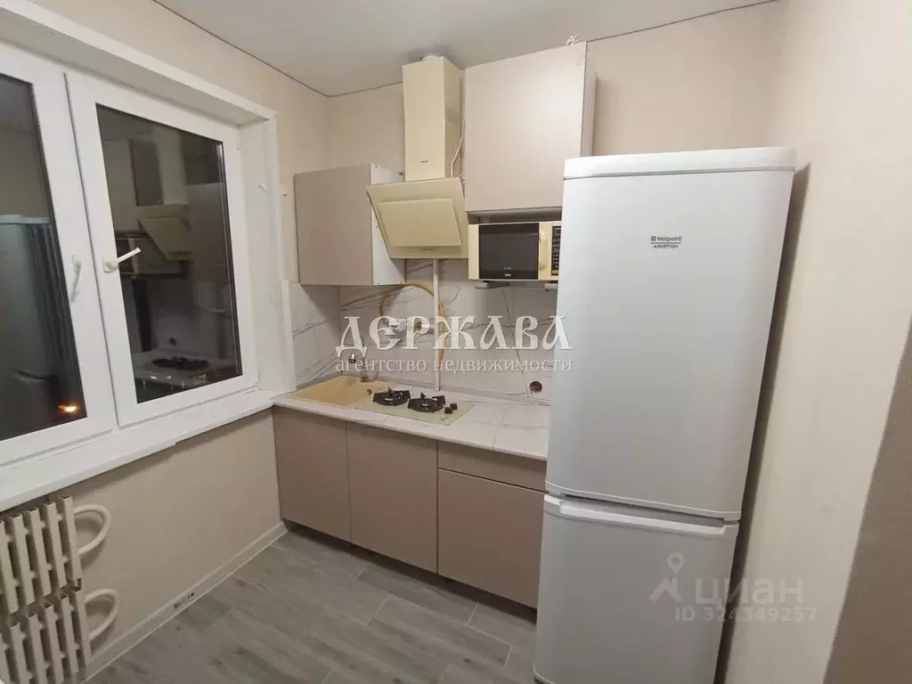 Комната Белгородская область, Старый Оскол Парковый мкр, 38 (20.0 м) - Фото 2