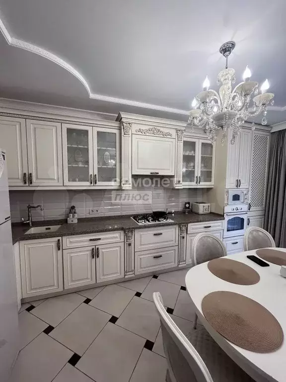 3-к. квартира, 78 м, 3/6 эт. - Фото 0