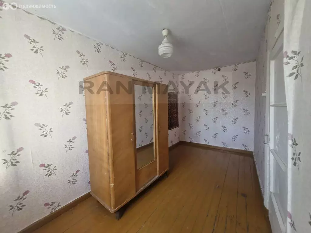 3-комнатная квартира: Майкоп, Спортивная улица, 5 (55.5 м) - Фото 1