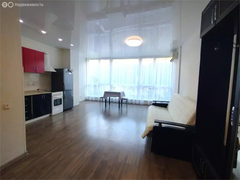 2-комнатная квартира: Владивосток, улица Амундсена, 6 (50.9 м) - Фото 1