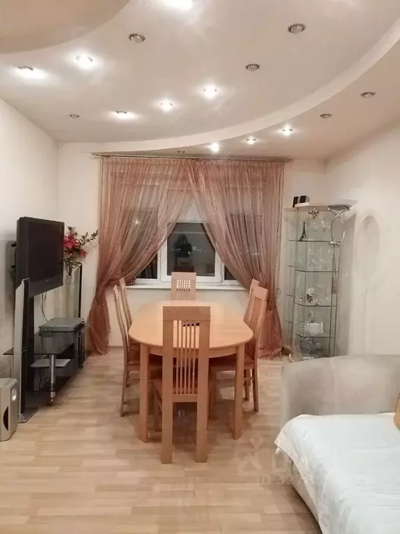 3-к кв. Мурманская область, Мурманск ул. Маяковского, 1 (84.1 м) - Фото 1