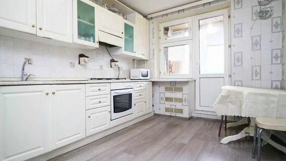 3-к кв. Татарстан, Казань ул. Юлиуса Фучика, 98 (63.5 м) - Фото 1