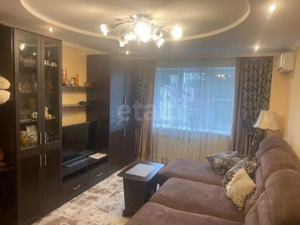 3-к кв. Курская область, Курск ул. Овечкина, 10 (87.0 м) - Фото 0