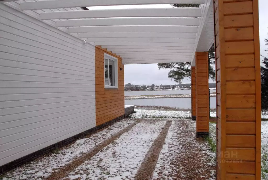 Дом в Тверская область, Селижаровский муниципальный округ, пос. Селище ... - Фото 1