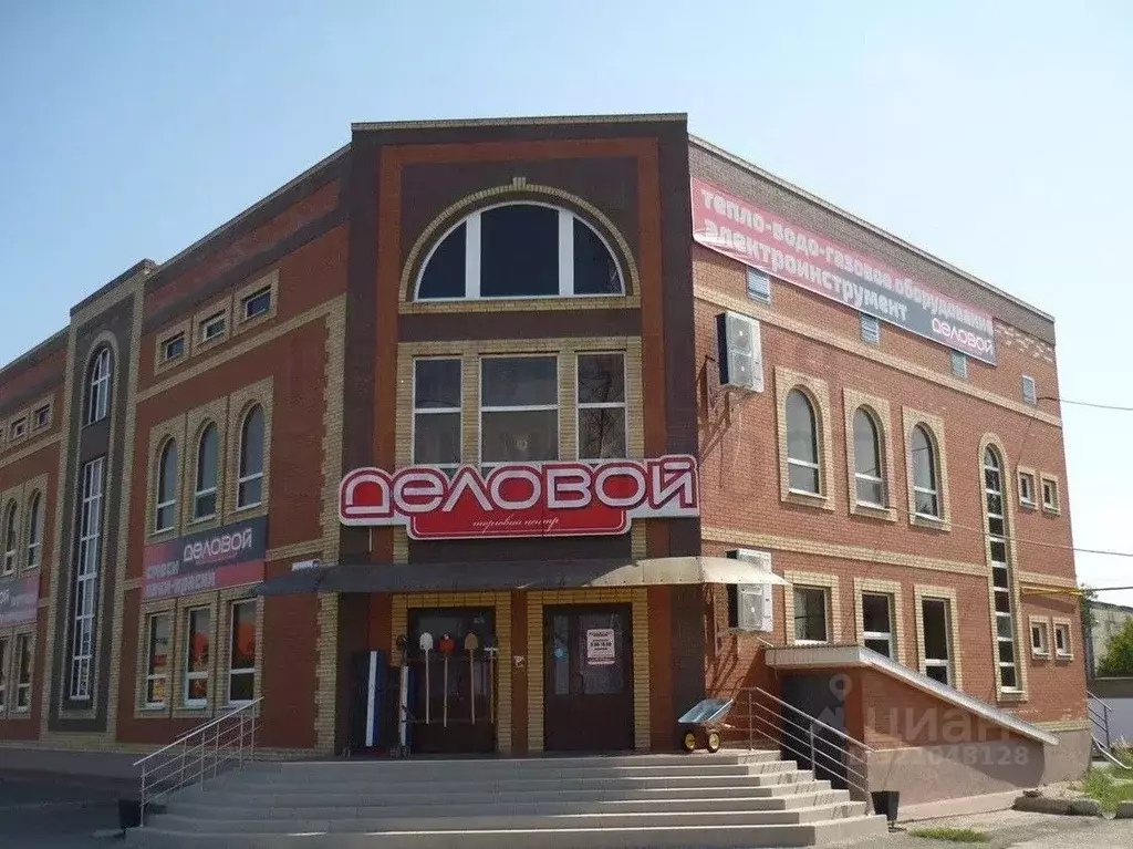 Торговая площадь в Самарская область, Кинель-Черкассы с/пос, с. ... - Фото 1