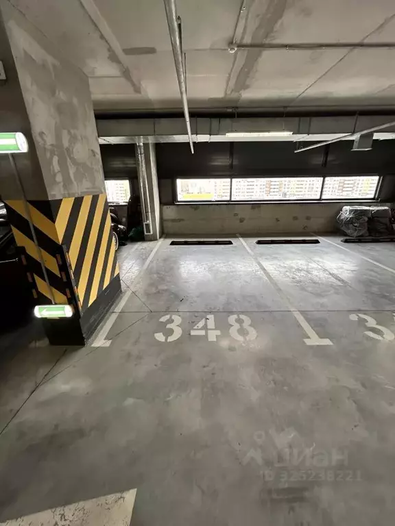 Гараж в Санкт-Петербург ул. Плесецкая, 19 (13 м) - Фото 1