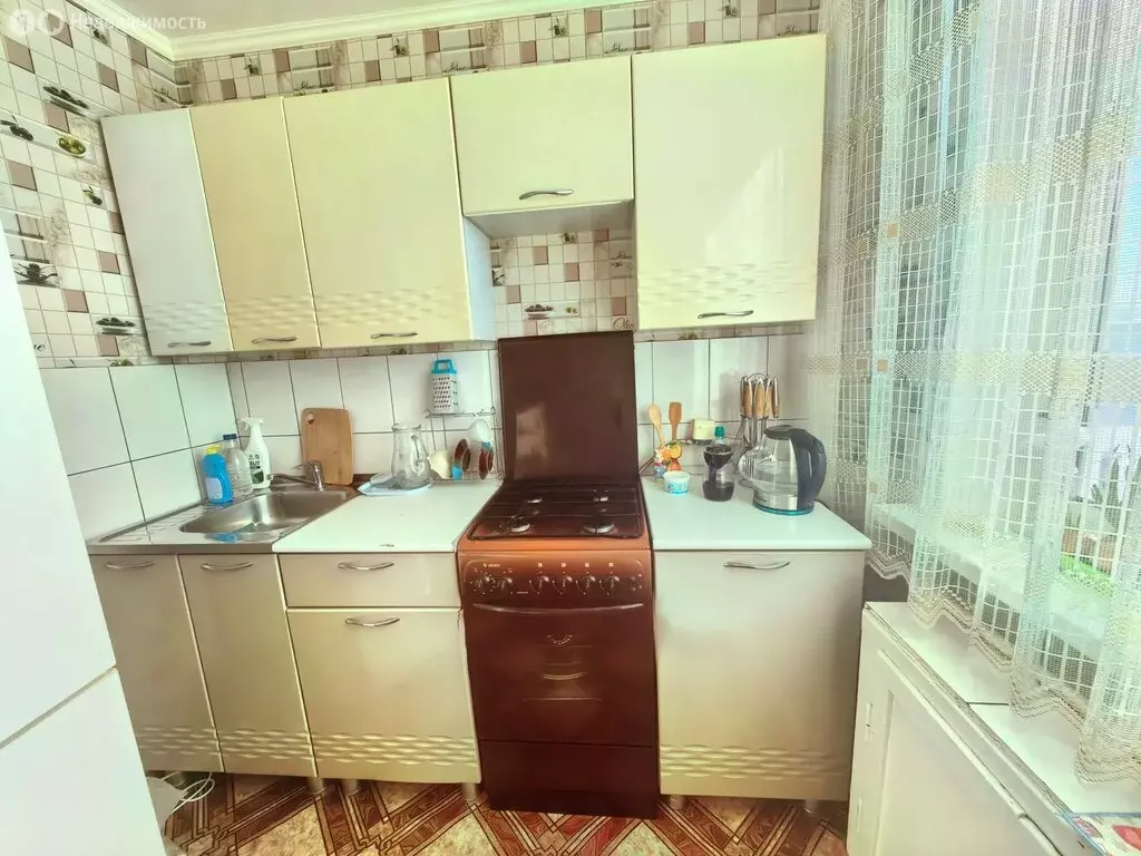 2-комнатная квартира: Стерлитамак, проспект Октября, 53 (45 м) - Фото 1