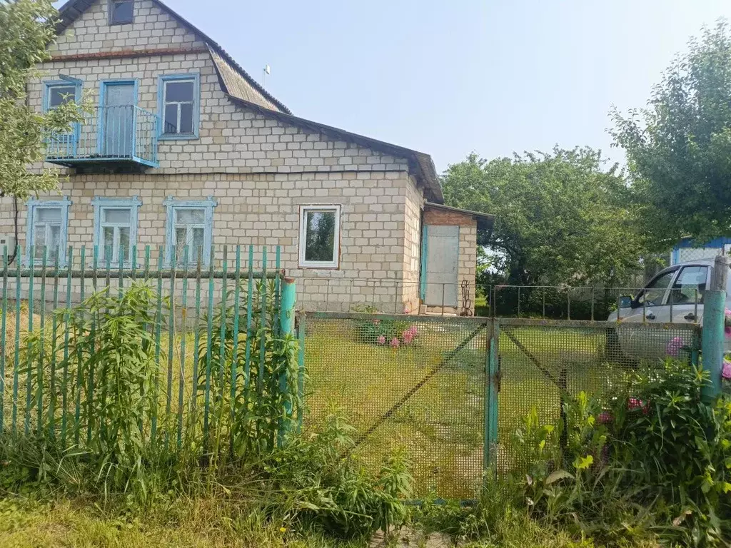 Дом в Курская область, Железногорский район, Разветьевский сельсовет, ... - Фото 0