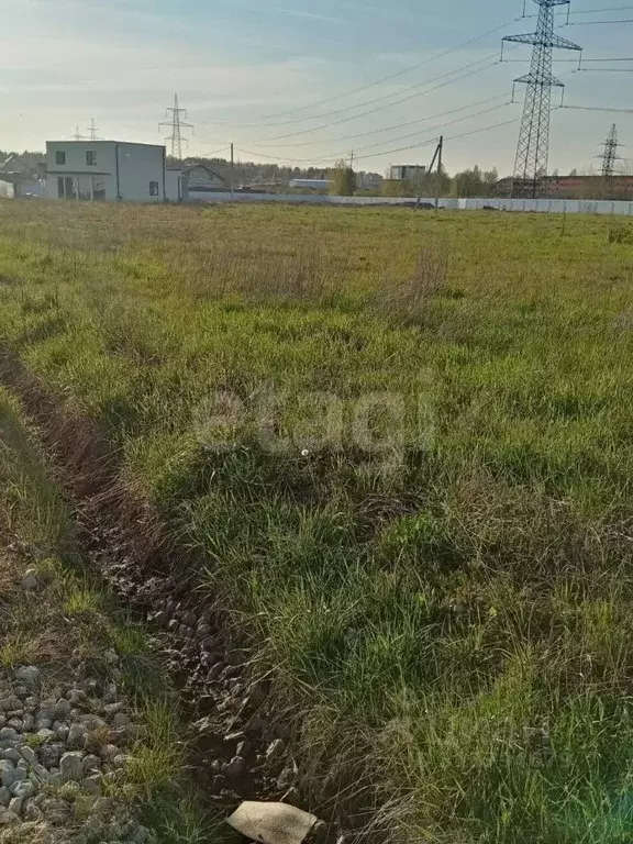 Участок в Ленинградская область, Ломоносовский район, Ропшинское ... - Фото 0