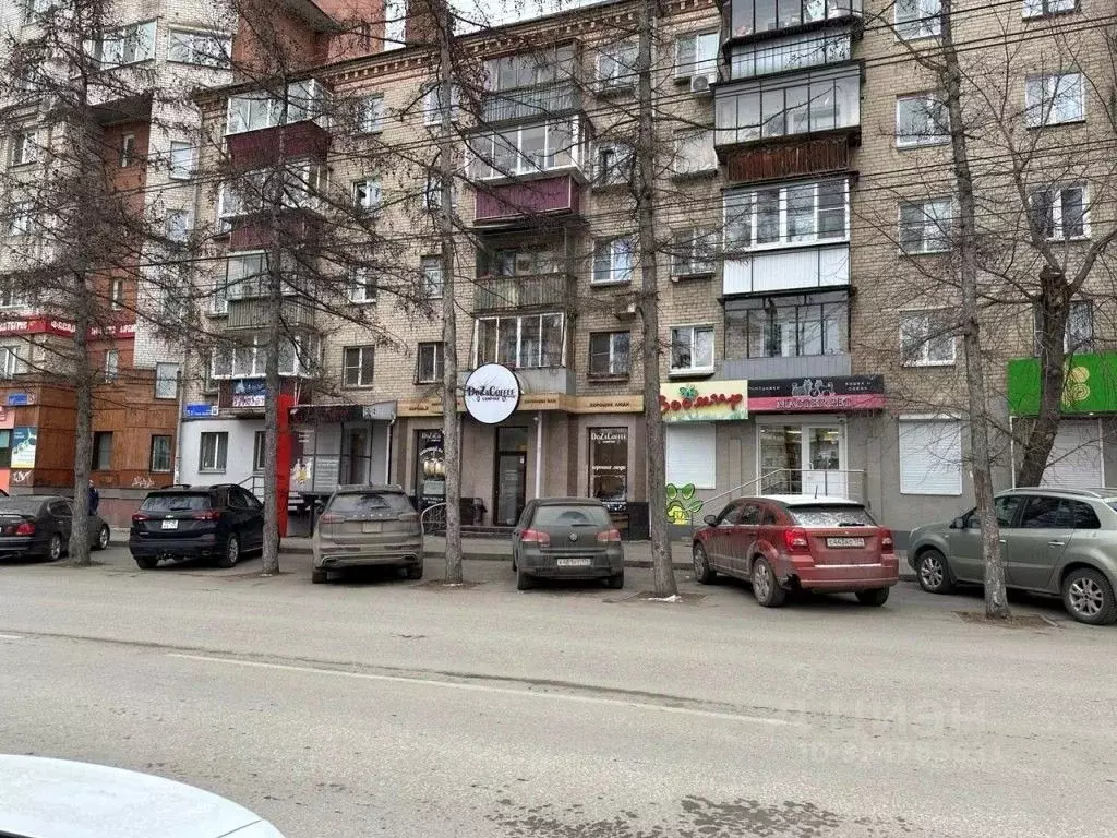 Торговая площадь в Челябинская область, Челябинск ул. Сони Кривой, 51 ... - Фото 1