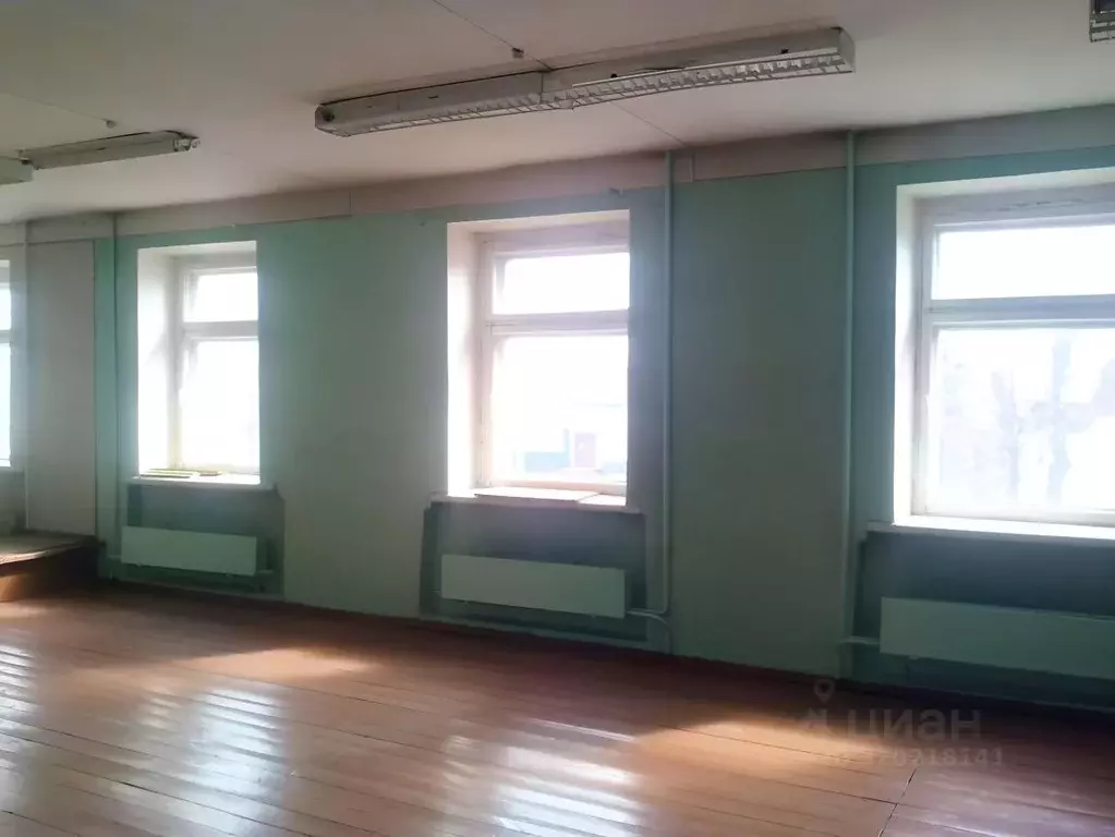 Помещение свободного назначения в Кировская область, Свеча пгт ул. ... - Фото 0