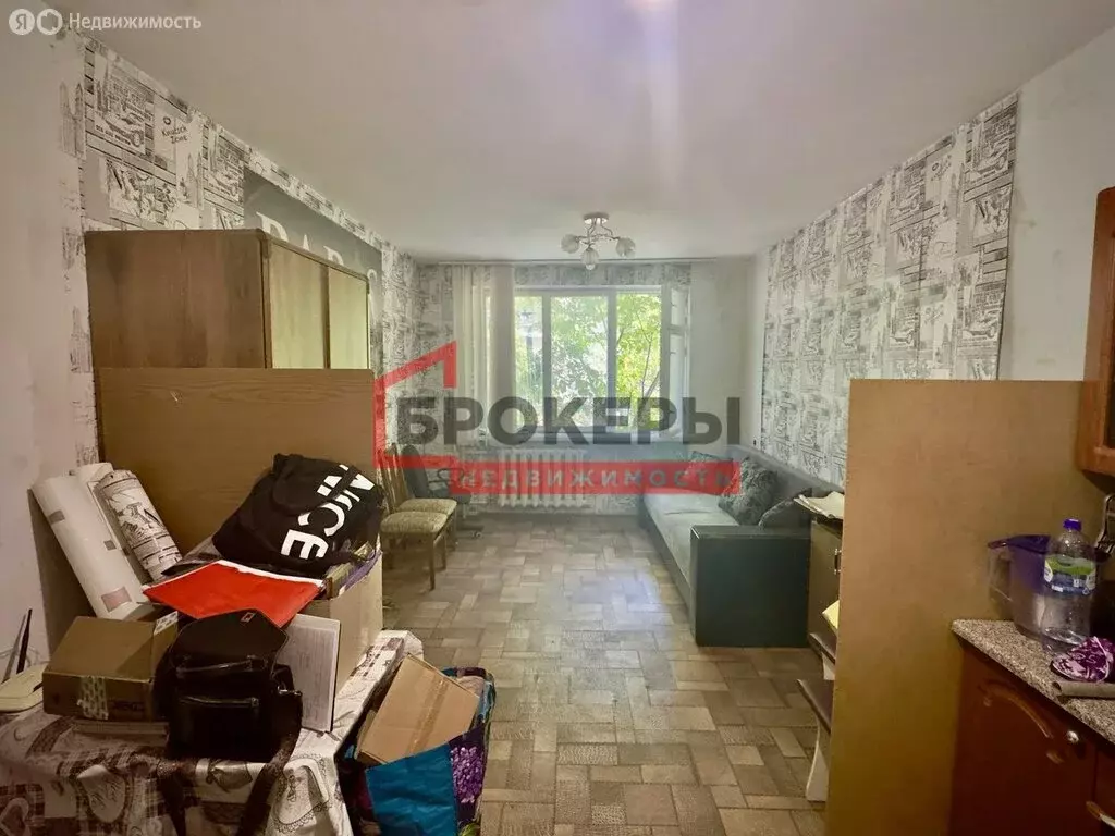 1к в 10-комнатной квартире (17.8 м) - Фото 0