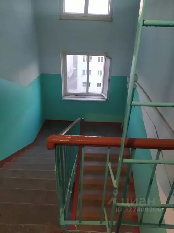 2-к кв. Мурманская область, Мурманск ул. Свердлова, 12к4 (45.4 м) - Фото 2